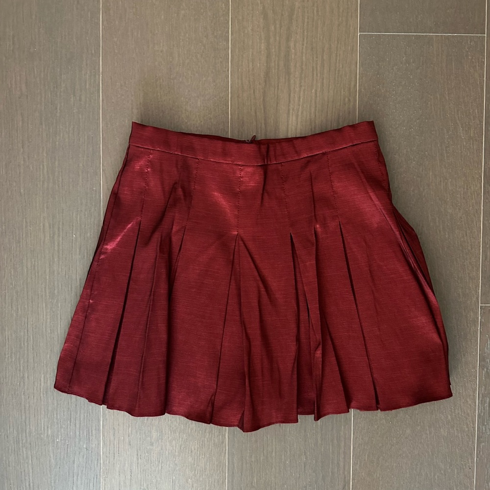 Never Worn - image 4